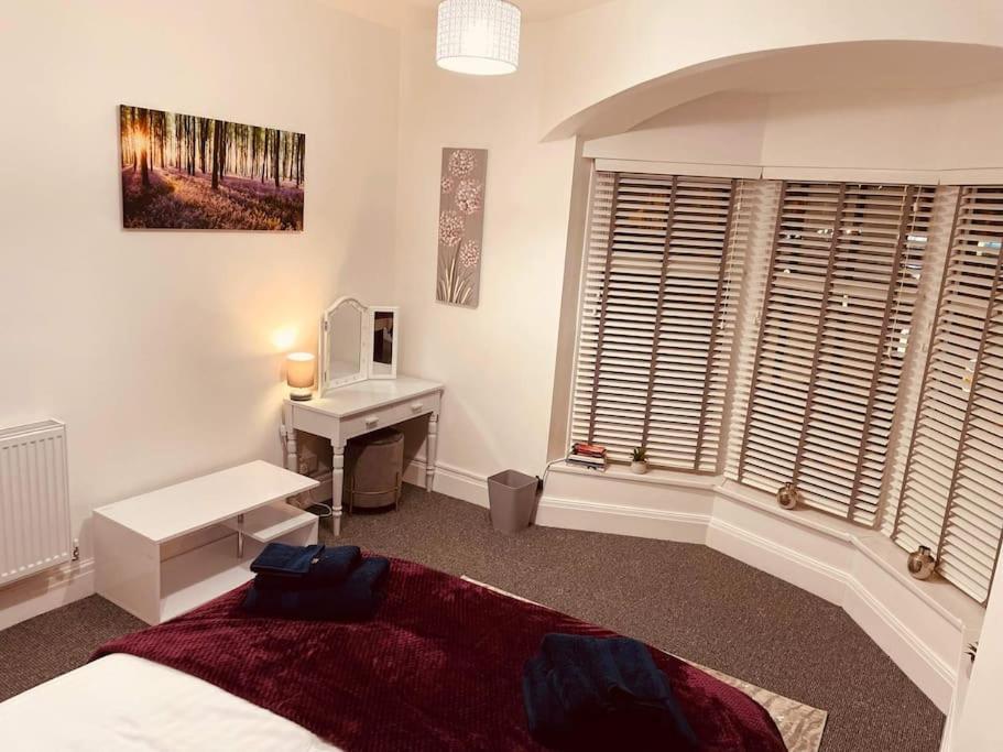 Luxury Suite 3 Bed Apartment Sleeps 6-8 بلاكبول المظهر الخارجي الصورة