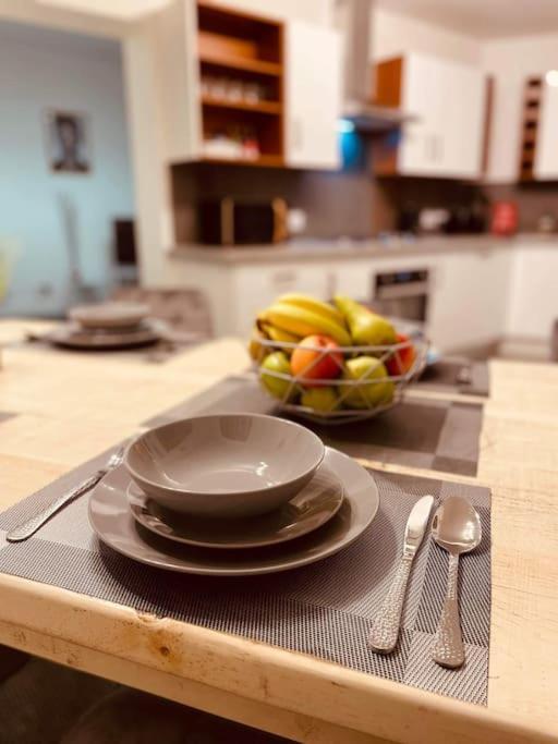 Luxury Suite 3 Bed Apartment Sleeps 6-8 بلاكبول المظهر الخارجي الصورة