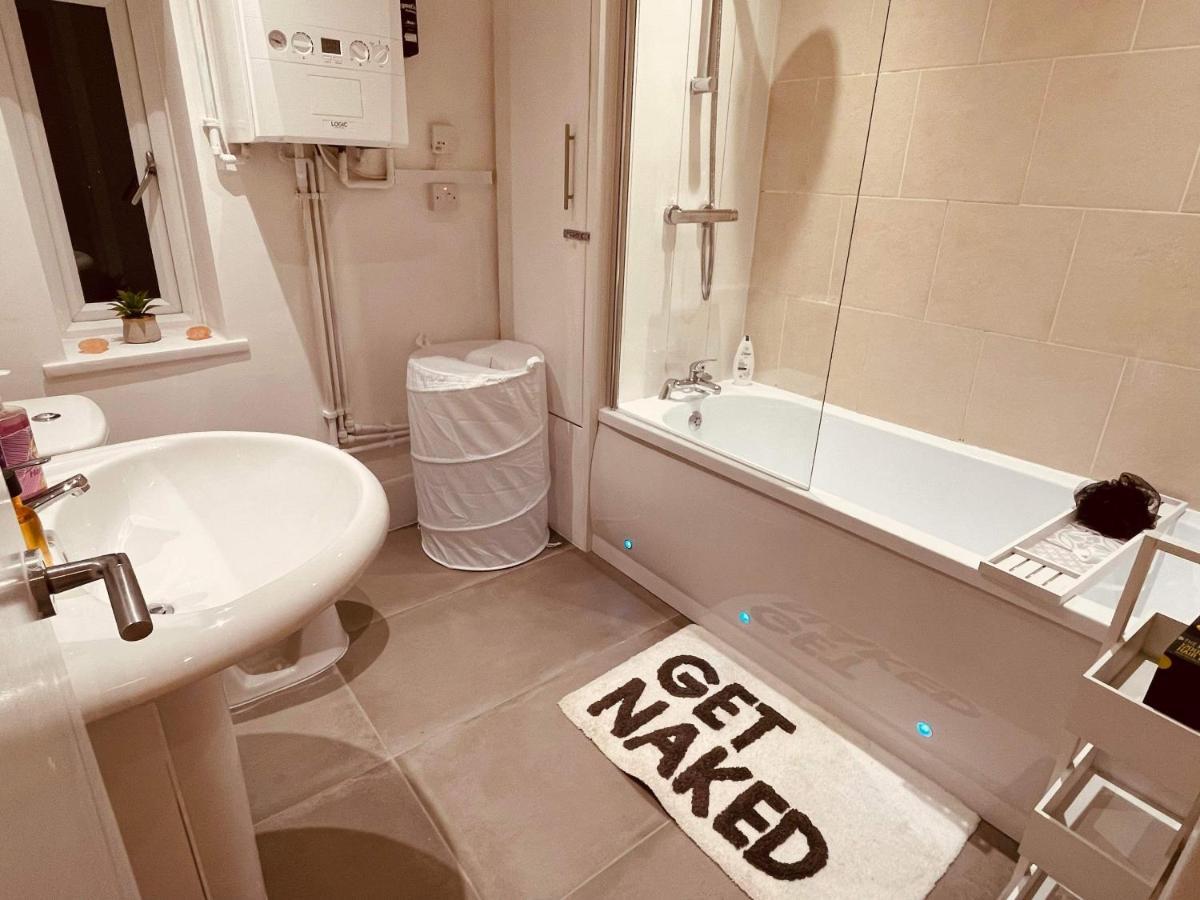 Luxury Suite 3 Bed Apartment Sleeps 6-8 بلاكبول المظهر الخارجي الصورة