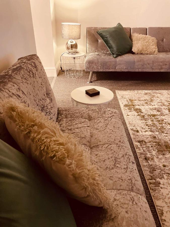 Luxury Suite 3 Bed Apartment Sleeps 6-8 بلاكبول المظهر الخارجي الصورة